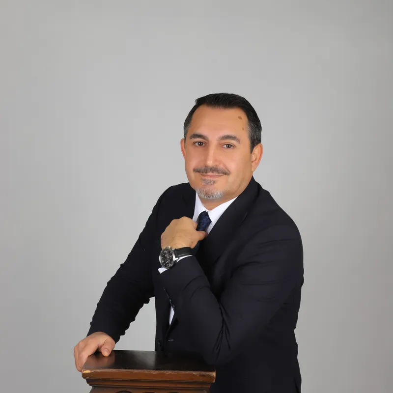 HAKAN EKİNCİ — İstanbul